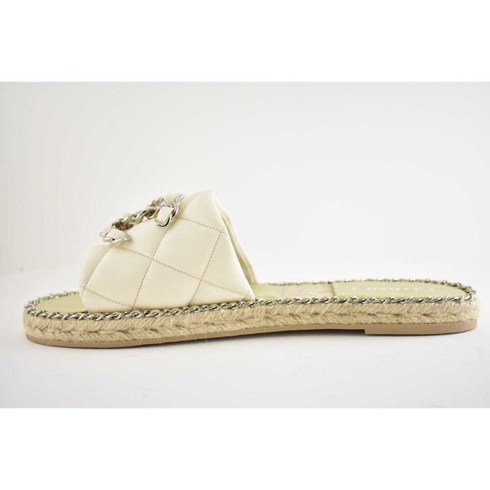 Chanel 25P Ivory Quilted Leather Chain CC Logo Slide Sandal Espadrille Flat 41 - Picture 14 of 16
